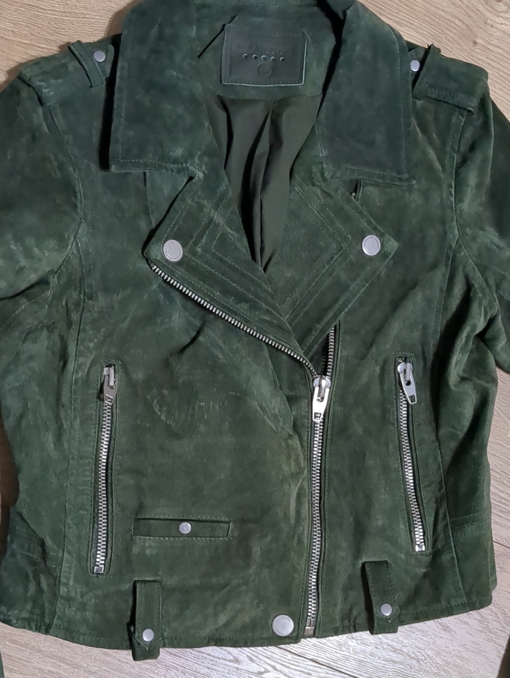 BLANKNYC Women’s Luxury Cropped Herb Suede Jacket Size Medium - Picture 5 of 15